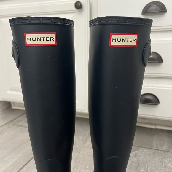 Navy Hunter Boots - Picture 4 of 16